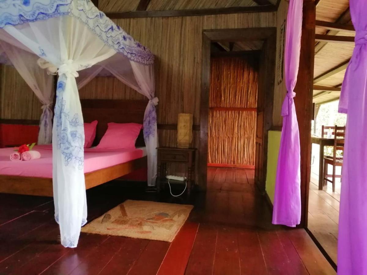 Chambres D'Hotes Villa Les Orchidees Chez Ago Ile Sainte-Marie Exterior foto